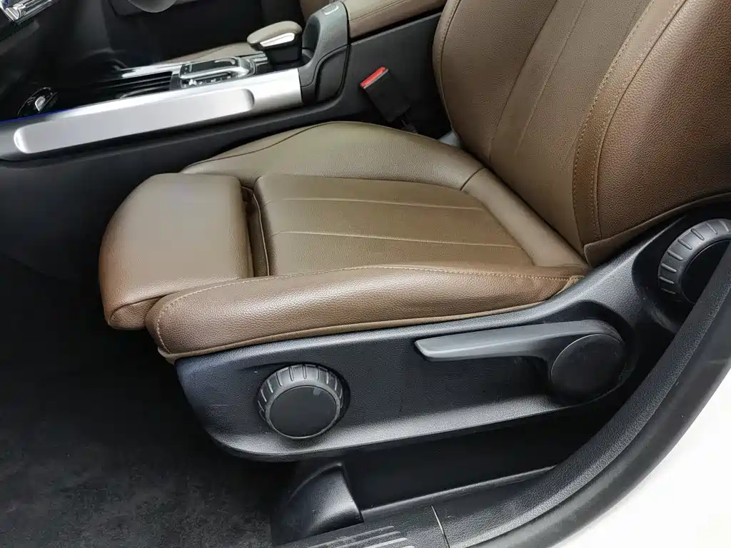 Mercedes-Benz GLB 2022 — фото 20