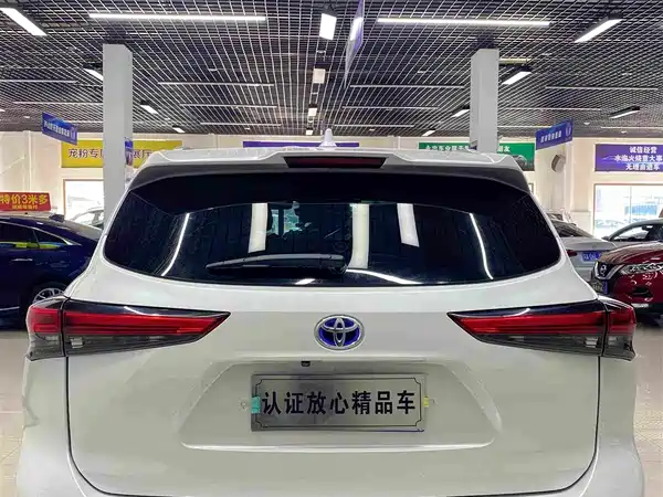 Toyota Highlander 2022