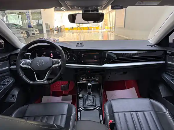 Volkswagen Passat 2022