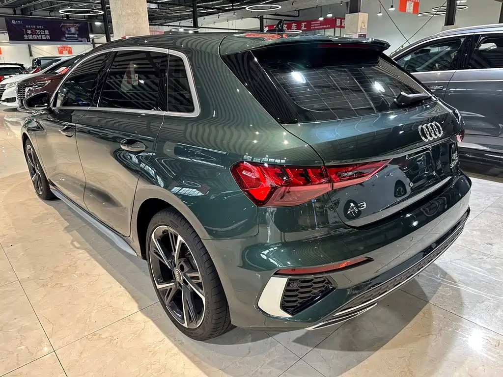 Audi A3 2023 — фото 15
