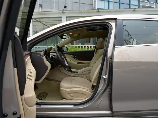 Buick LaCrosse 2013