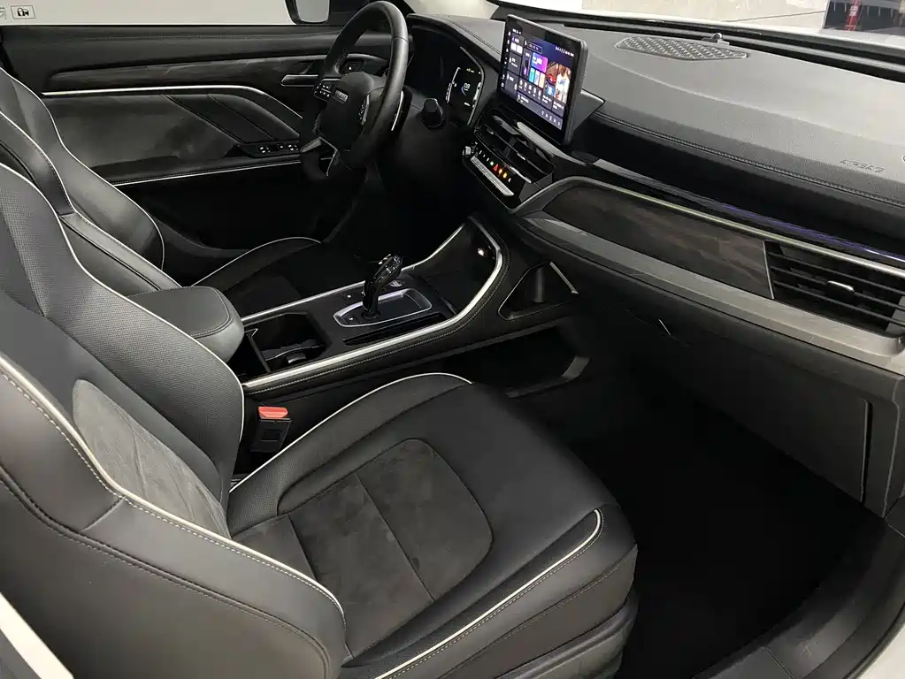 Haval H6 2023 — фото 18