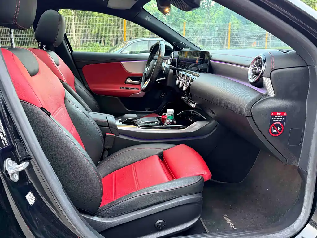 Mercedes-Benz A-Class AMG 2020 — фото 4