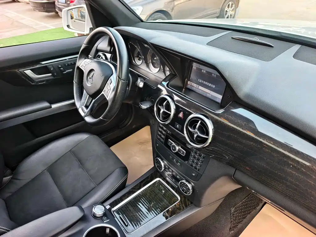 Mercedes-Benz GLK-Class 2015 — фото 16