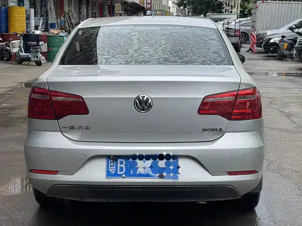 Volkswagen Bora 2014