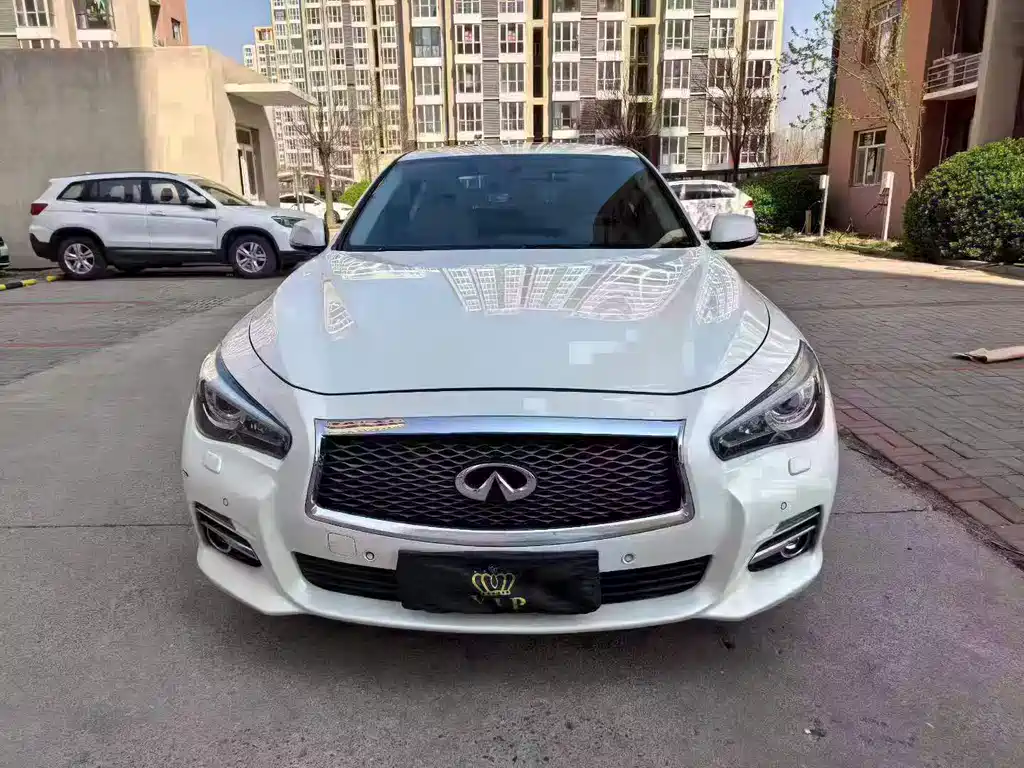 Infiniti Q50L 2017