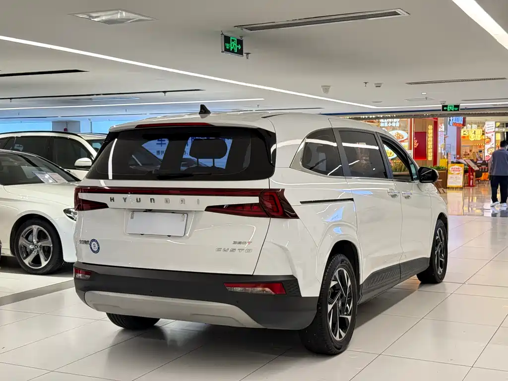 Hyundai Custo 2022