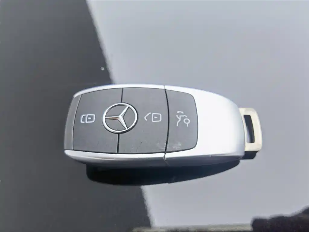 Mercedes-Benz GLC 2021 — фото 19