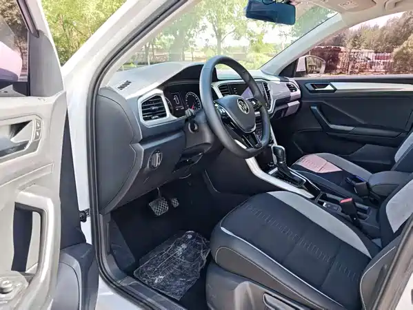 Volkswagen T-Roc 2022