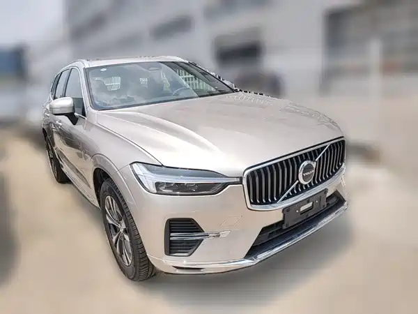 Volvo XC60 2025