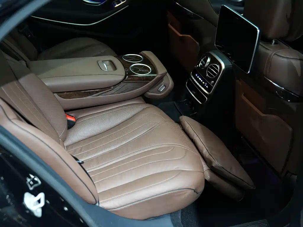 Mercedes-Benz S-Class AMG 2014 — фото 40