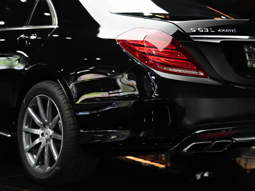 Mercedes-Benz S-Class AMG 2014 — фото 18