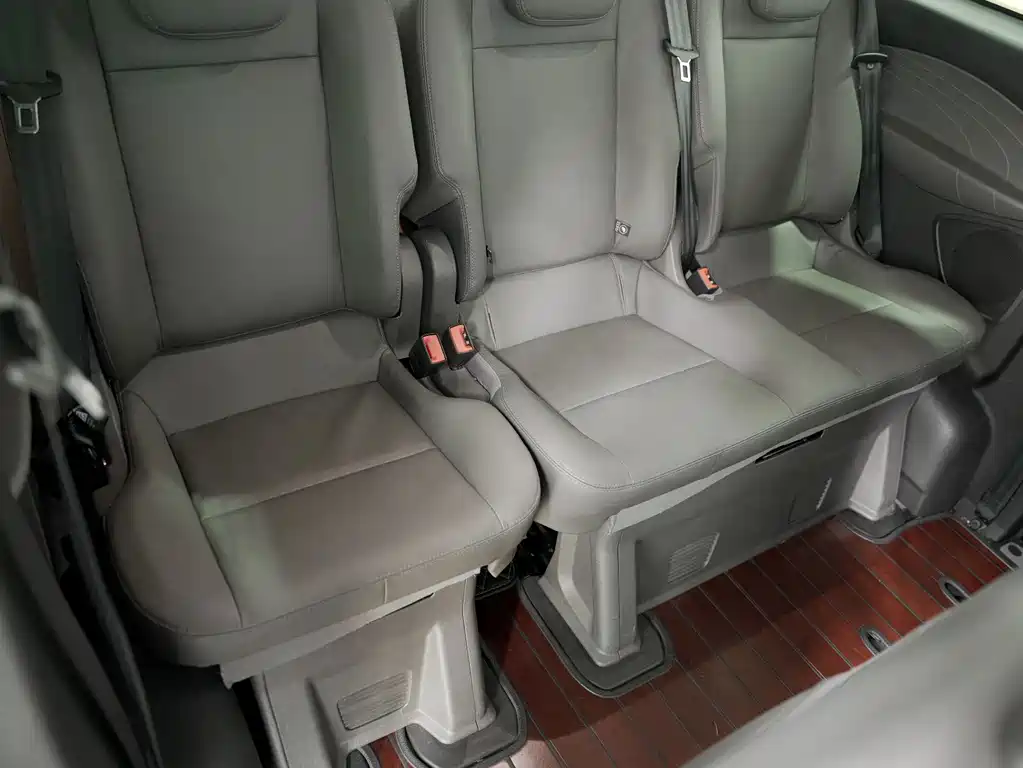 Ford Tourneo 2021 — фото 16