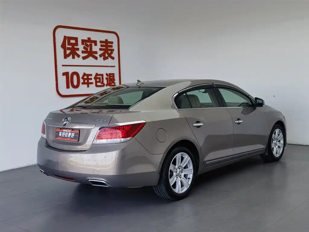Buick LaCrosse 2012 — фото 2