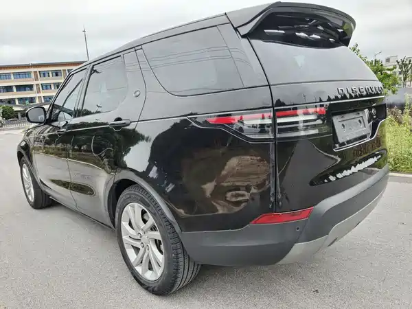 Land Rover Discovery 2017