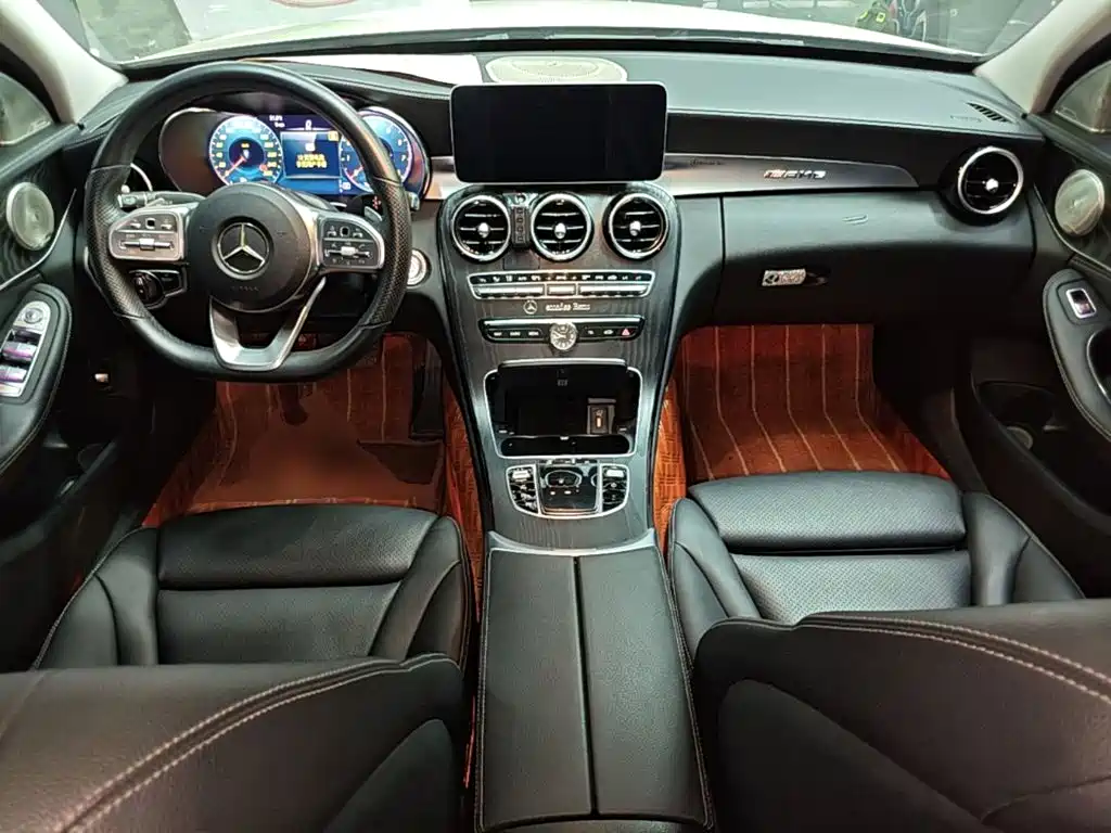 Mercedes-Benz C-Class 2020 — фото 10