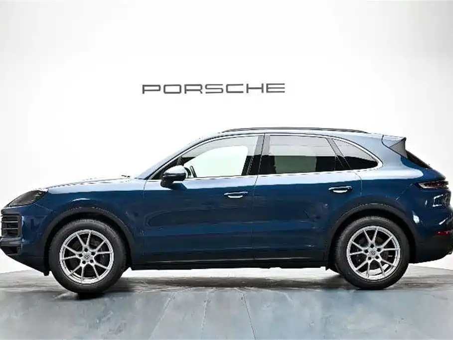 Porsche Cayenne 2024 — фото 6