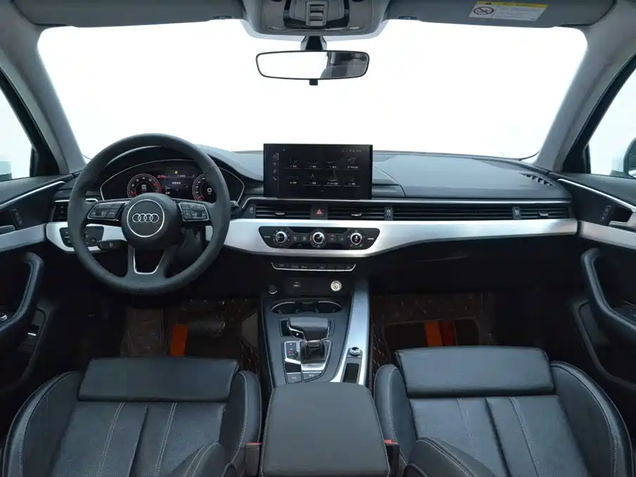 Audi A4L 2021