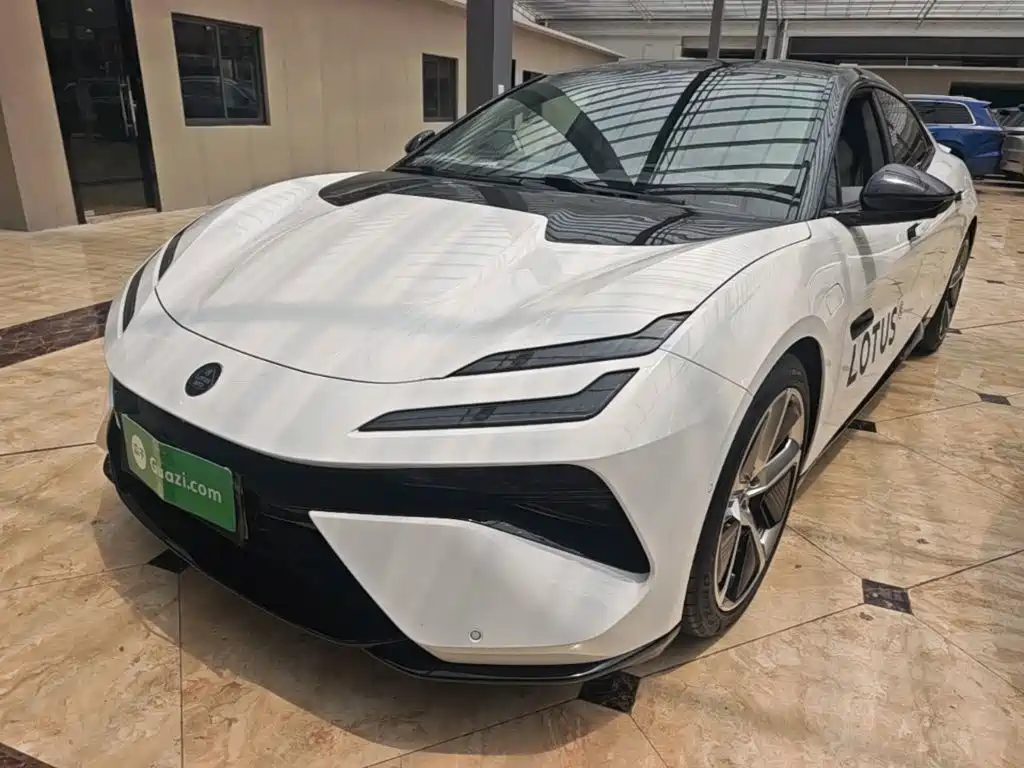 Lotus EMEYA 2025