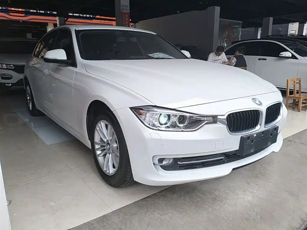 BMW 3 Series 2015 — фото 4