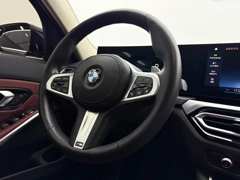 BMW 3 Series 2023 — фото 12