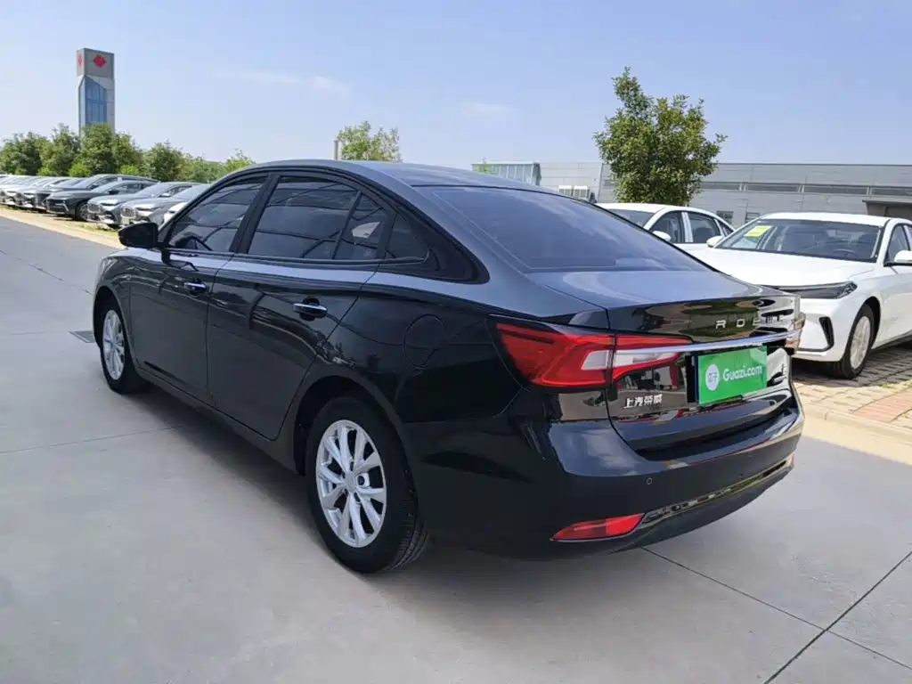 Roewe i5 2021