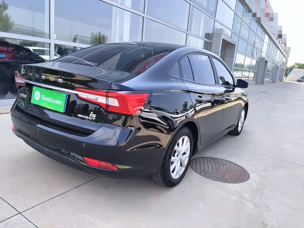 Roewe i5 2021