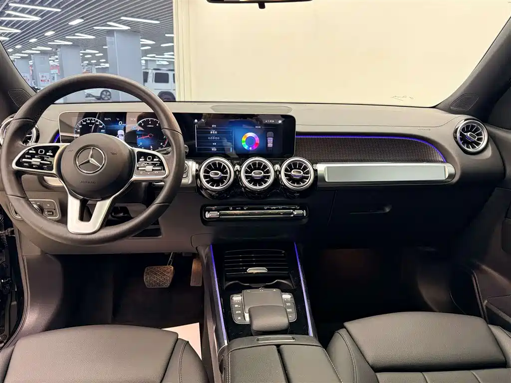 Mercedes-Benz GLB 2020