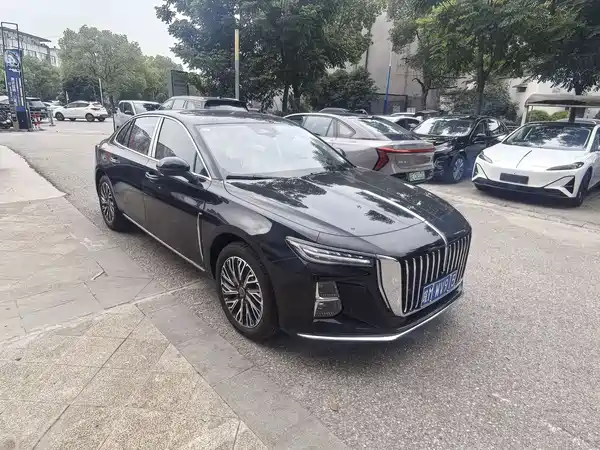Hongqi H5 2026