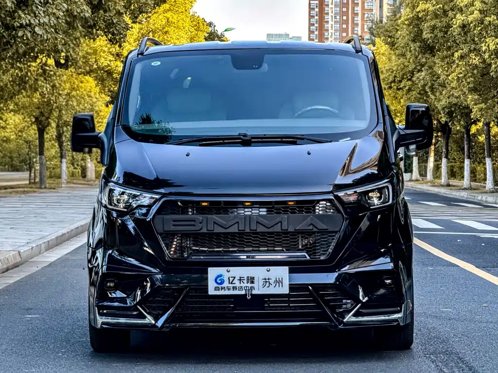 Ford Tourneo 2026 — фото 2