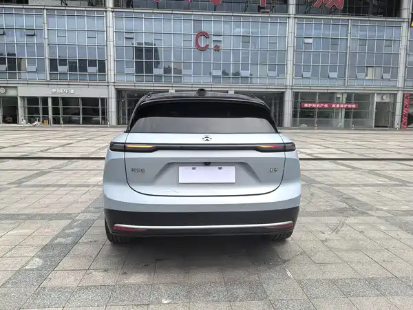 NIO ES6 2024