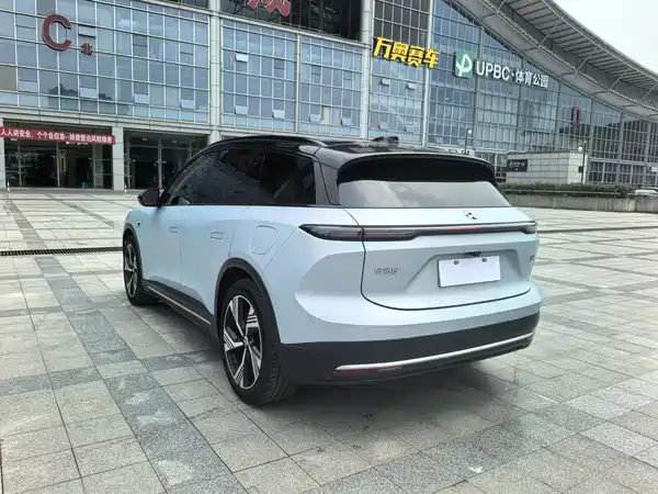 NIO ES6 2024