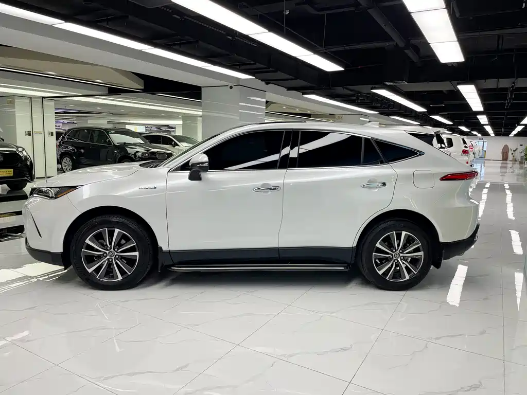 Toyota Harrier 2024 — фото 7