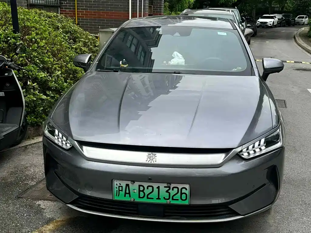 BYD Qin PLUS 2022 — фото 2