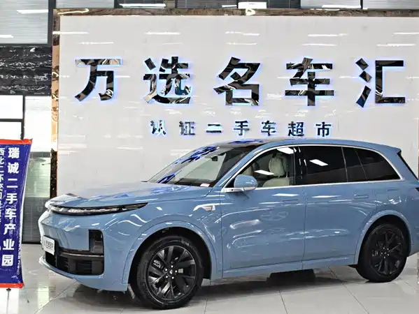 Li Auto L8 2023