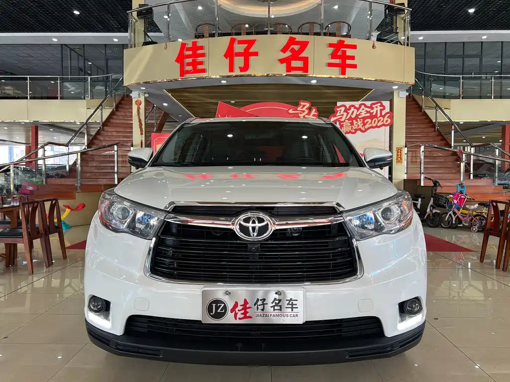 Toyota Highlander 2016