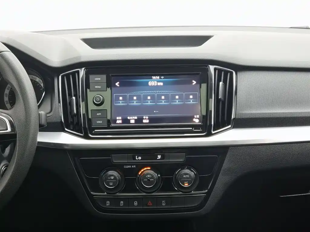 Skoda Kamiq 2019 — фото 12