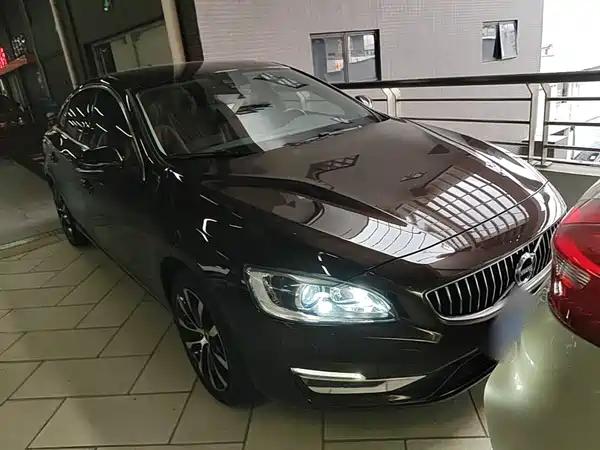 Volvo S60 2018