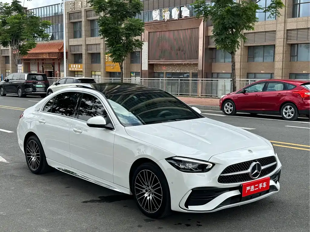 Mercedes-Benz C-Class 2023