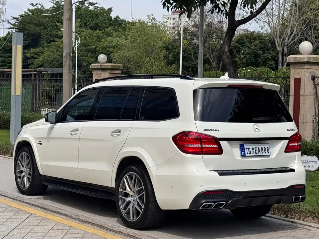 Mercedes-Benz GLS AMG 2018 — фото 4