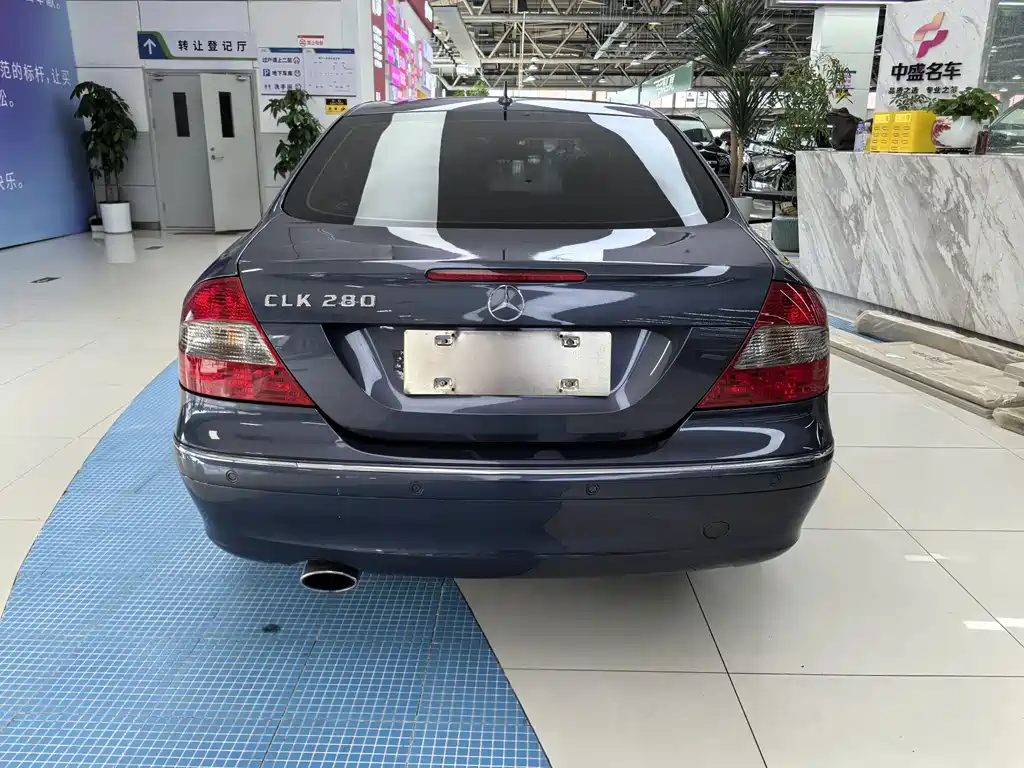 Mercedes-Benz CLK-Class 2008 — фото 17