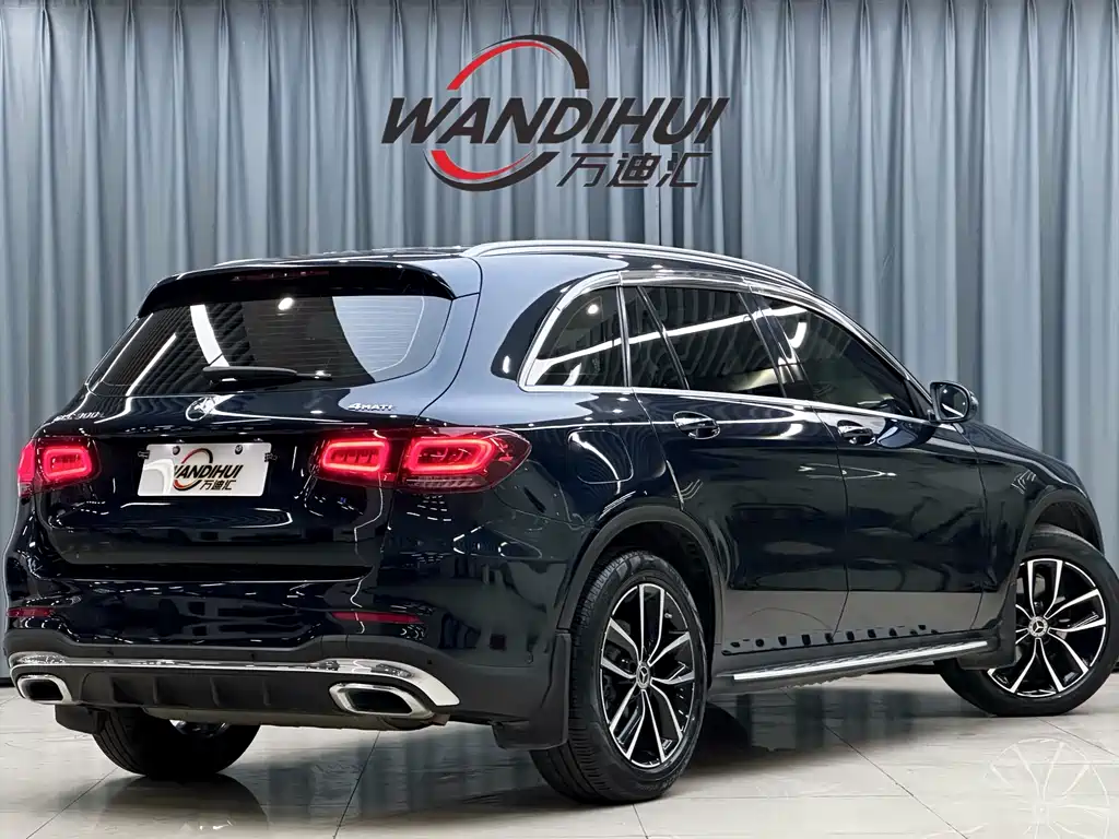 Mercedes-Benz GLC 2021 — фото 23