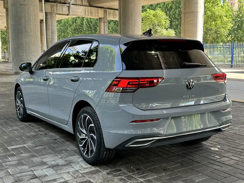Volkswagen Golf 2022