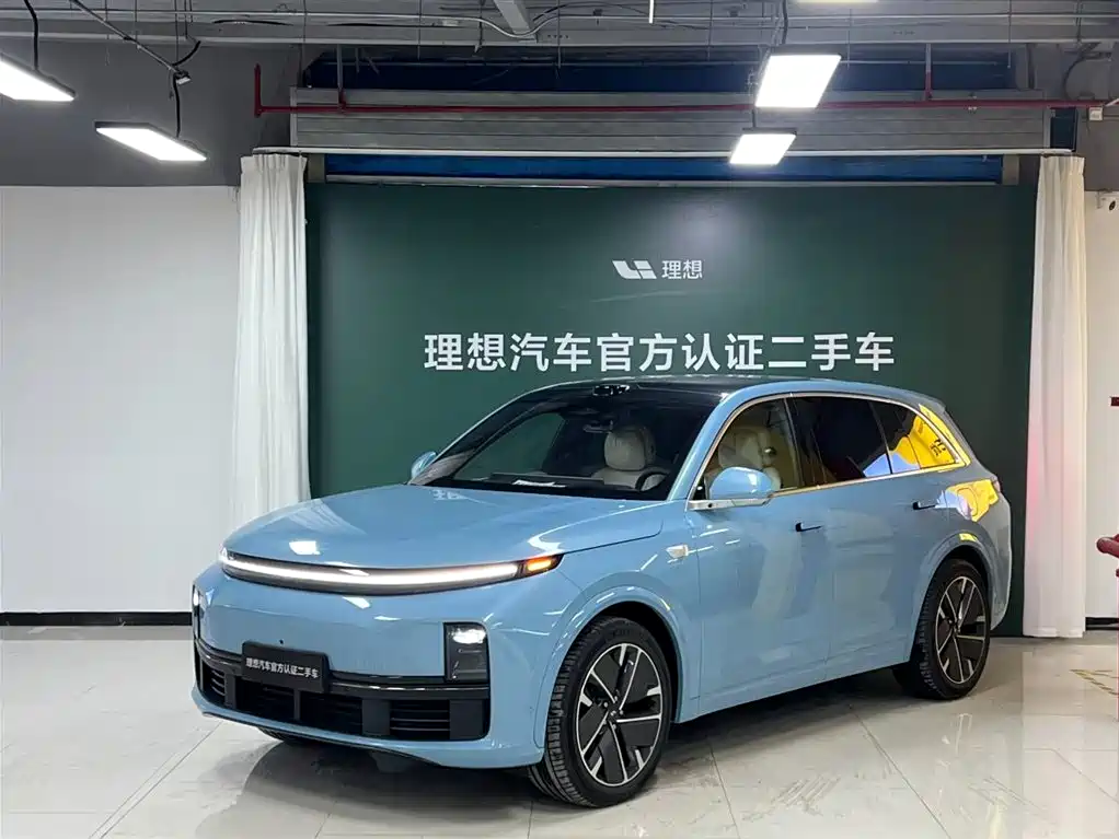 Li Auto Li L7 2025