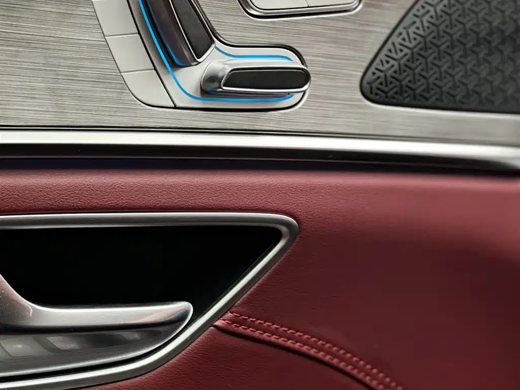 Jetour X70 PLUS 2022 — фото 24