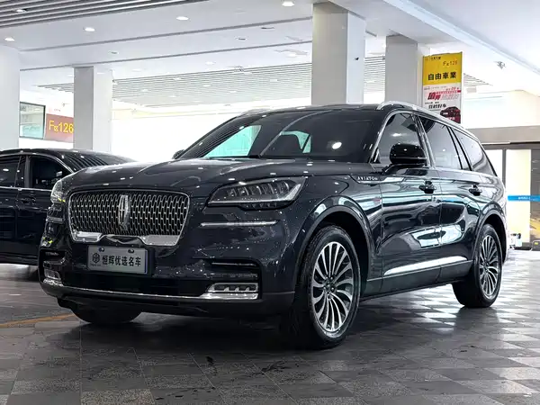 Lincoln Aviator 2021