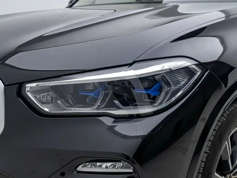 BMW X5 2021 — фото 12