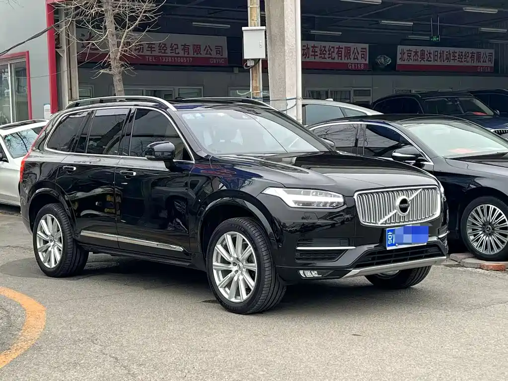 Volvo XC90 2017 — фото 3
