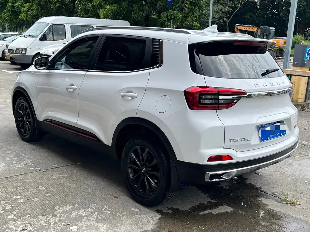 Chery Tiggo 5x 2022 — фото 12