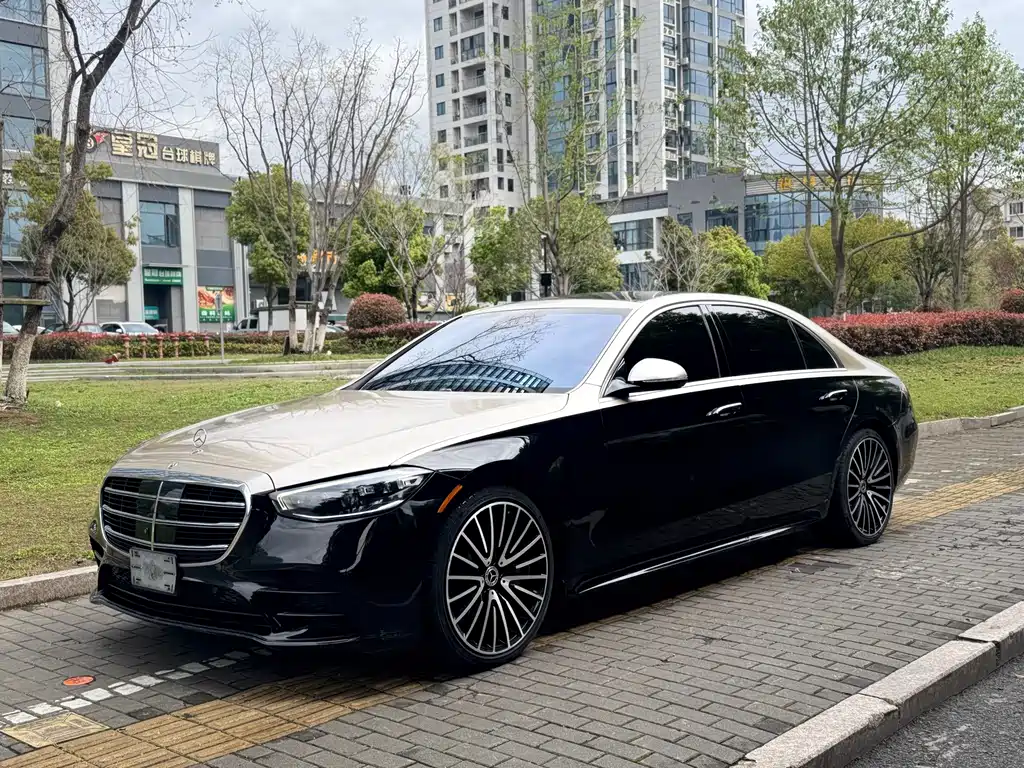 Mercedes-Benz S-Class 2024 — фото 1